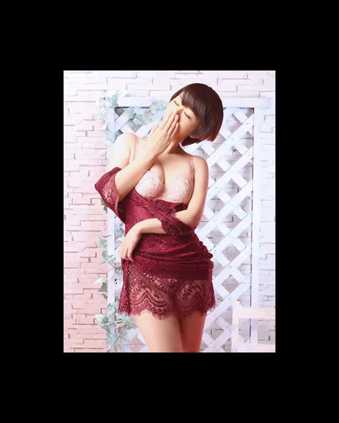 ボーイッシュな極上美女☆AAAクラスイメージ写真
