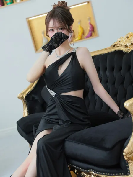 皇エレンの写真2枚目