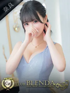 白露 ミュウの紹介写真