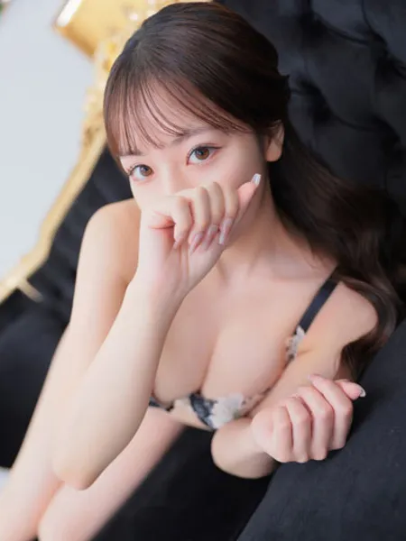 遷都ちひろの写真3枚目