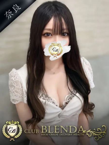 黒咲ゆりあの写真1枚目