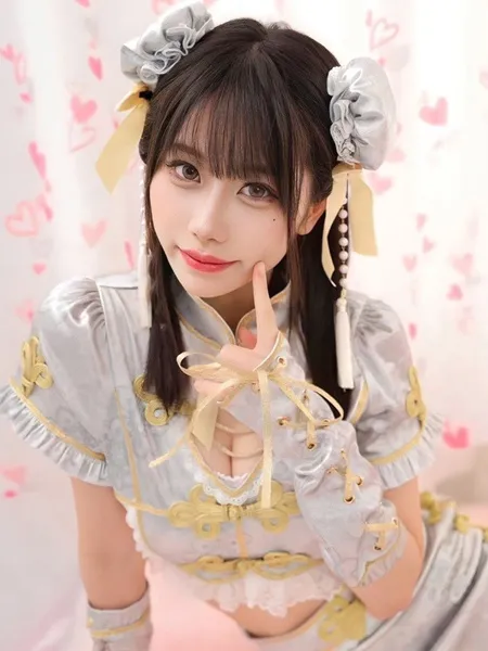 新〇カンナの写真2枚目