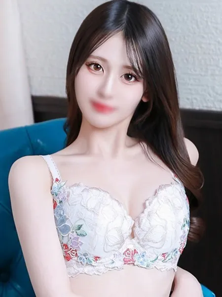 なぎさの写真1枚目