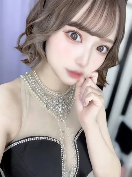 七〇まみの写真3枚目