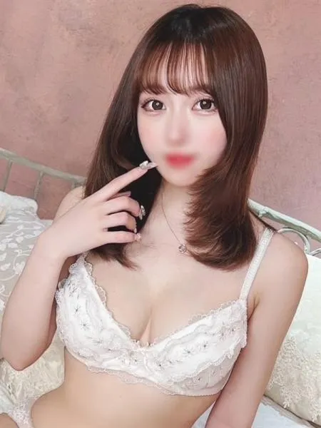 えり【完未で甘美な女子大生】の写真2枚目