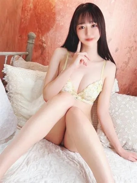 ゆみな【エッチなお願い事して】の写真4枚目