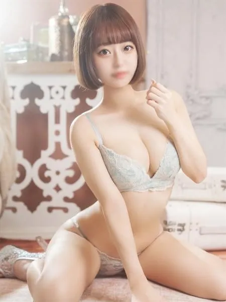 るな【純粋無垢な清楚美女】の写真3枚目