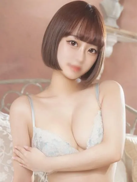 るな【純粋無垢な清楚美女】の写真1枚目