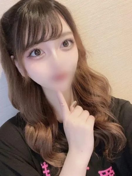 るりか【元CAの極上フェラ】の写真2枚目