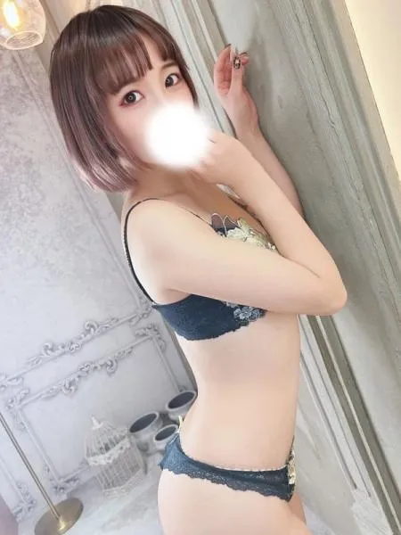 あやみ【ロリ×潮吹き＝最強】の写真3枚目