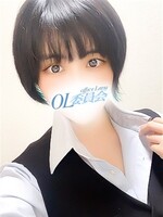 桃瀬なつき【OL委員会】/21歳 - (OL委員会)