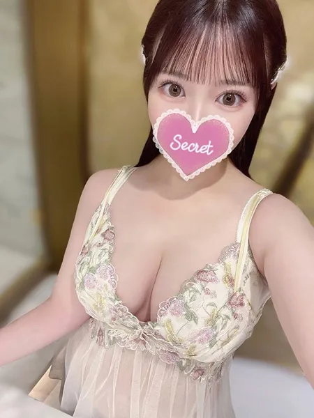 ユイの写真2枚目