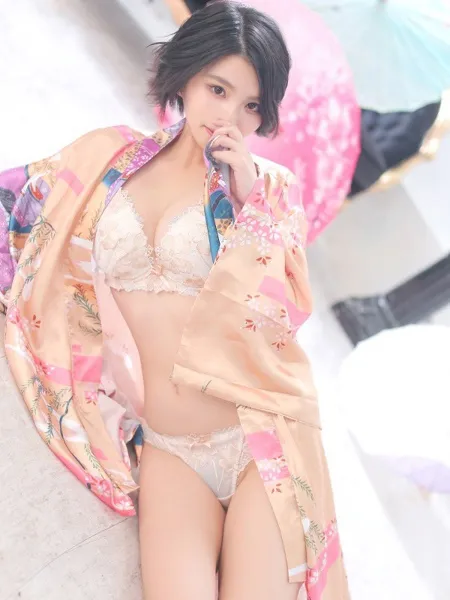 シオンの写真2枚目