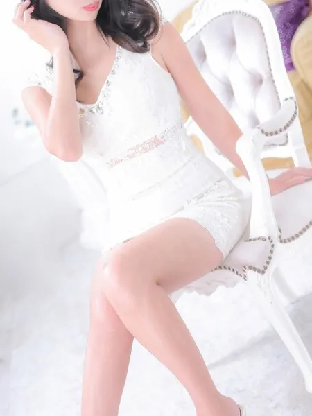 詩織【しおり】の写真1枚目