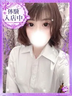 桃子【ももこ】の紹介写真