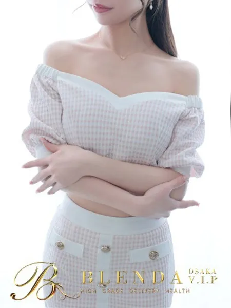 妃咲ミオリの写真1枚目