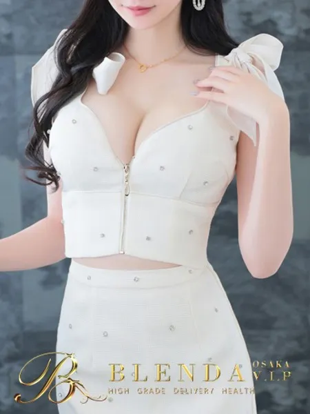 妃純リンの写真1枚目