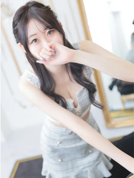 白桃パイリンの写真2枚目