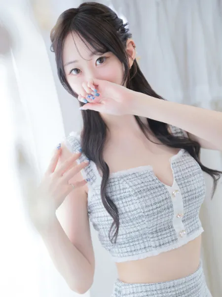 白桃パイリンの写真3枚目