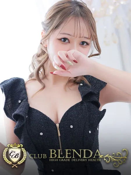 白猫ララの写真1枚目