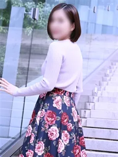 ミセスラウンジ東京/薫子(33歳)正真正銘！風俗初体験の現役ナース。

清涼感を...