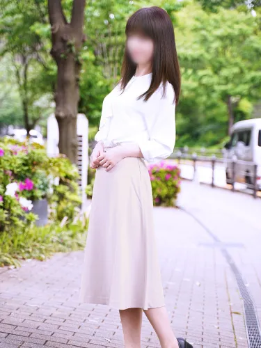 絢乃の写真3枚目