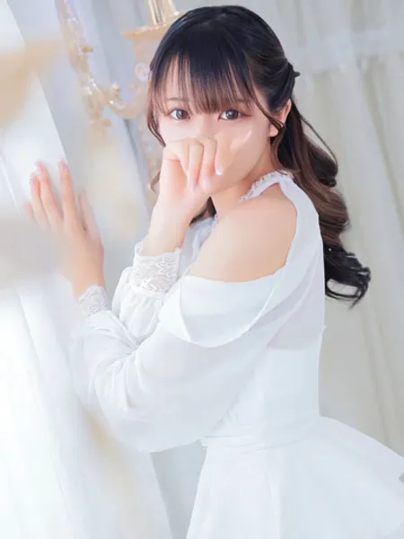 白石みらいの写真3枚目