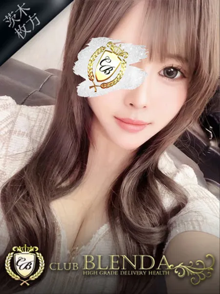 結城アンナの写真1枚目