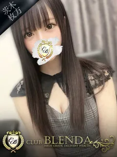 苺【いちご】/18歳 - (クラブ ブレンダ)