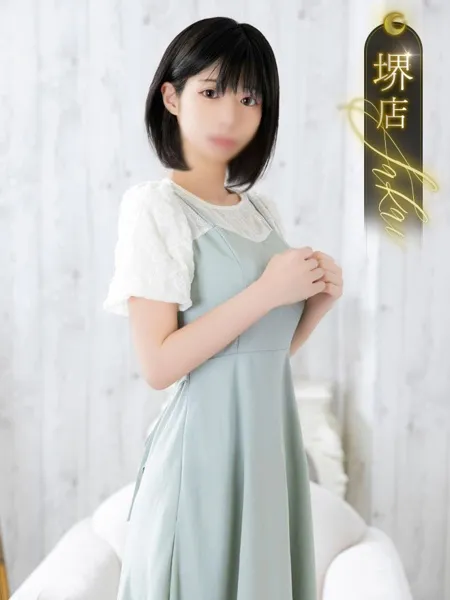 山口すずめの写真1枚目