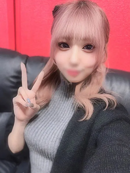 七瀬ななの写真1枚目