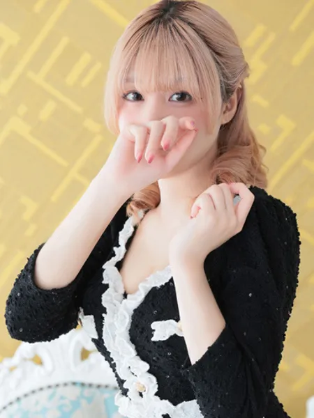 七瀬ななの写真2枚目