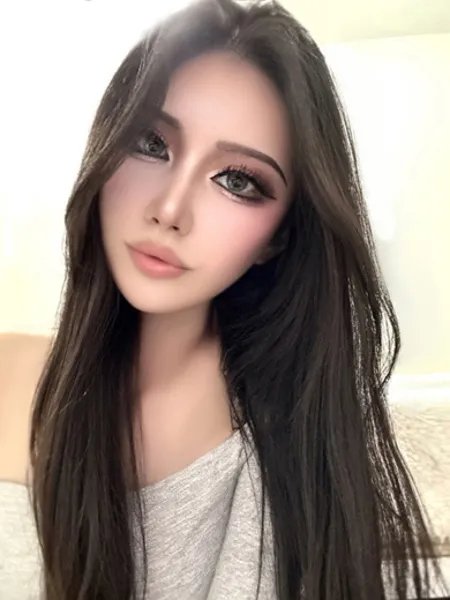 桐生一葉の写真1枚目