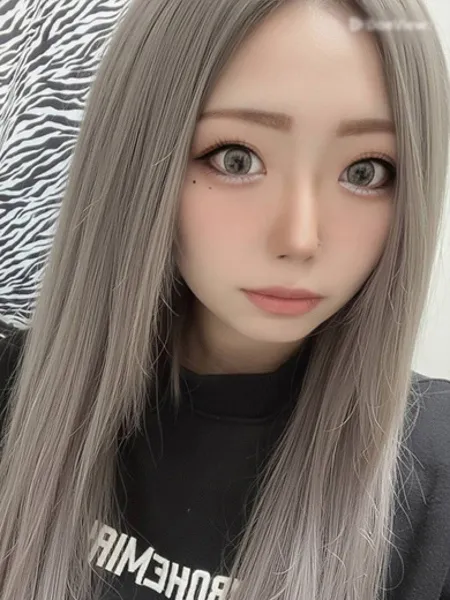 秋月かんなの写真1枚目