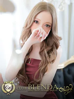 クラブ ブレンダ/鳳凰　ルキア(22歳)皆さん注目してください！

見た目も愛嬌も抜群に...