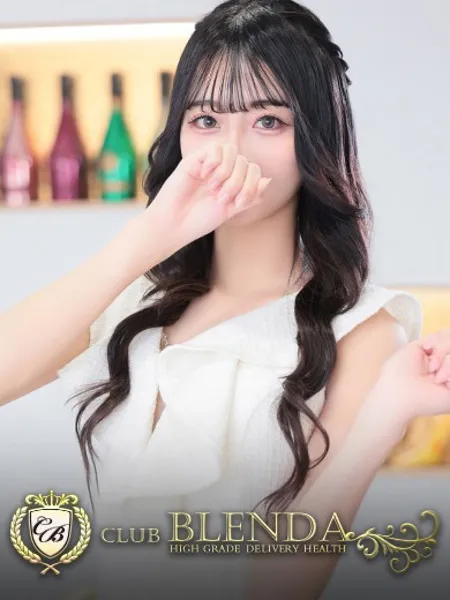 那々ななの写真1枚目