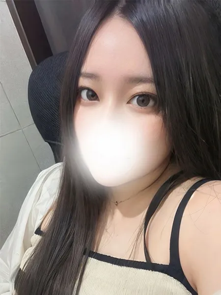シュリの写真2枚目