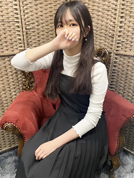 深田なつきの写真2枚目