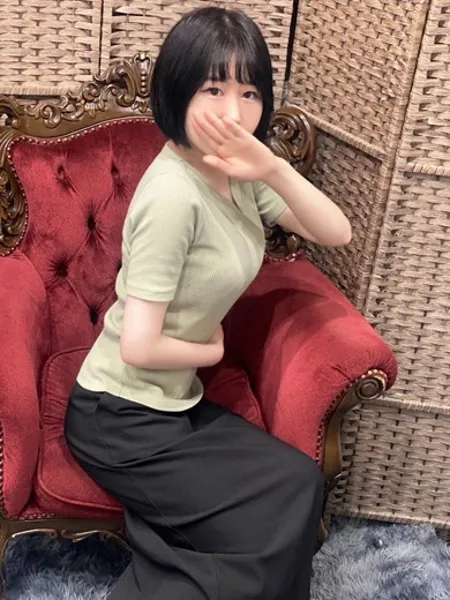 久富あやめの写真2枚目