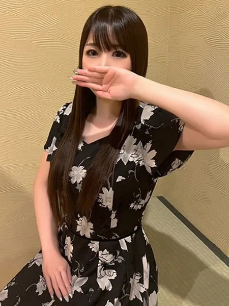 鈴木ちなつの写真2枚目
