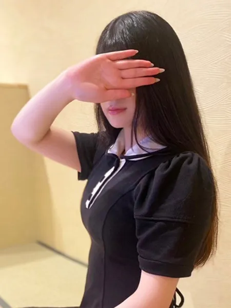 石原なつの写真2枚目