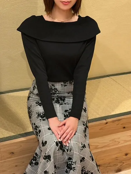 白桃ひすいの写真2枚目