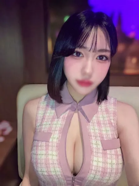 天真ここみの写真1枚目