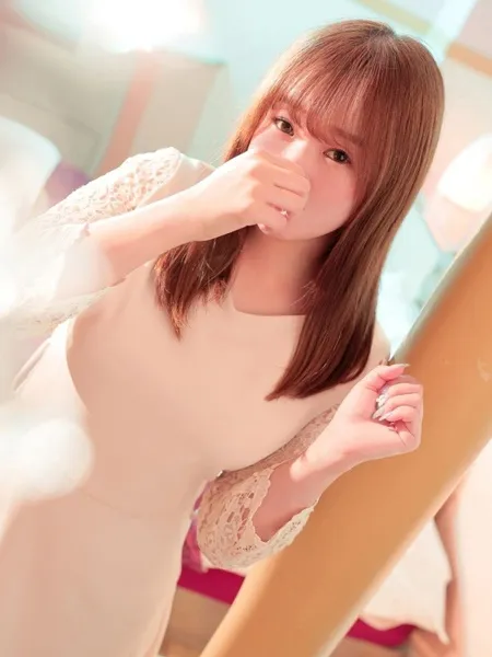 咲良ひなの写真2枚目