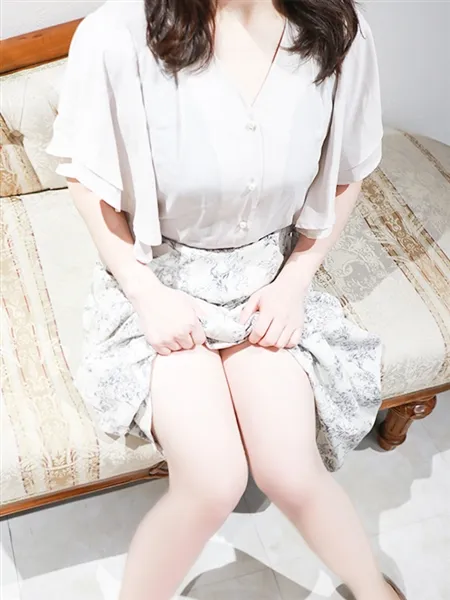山南由紀の写真2枚目