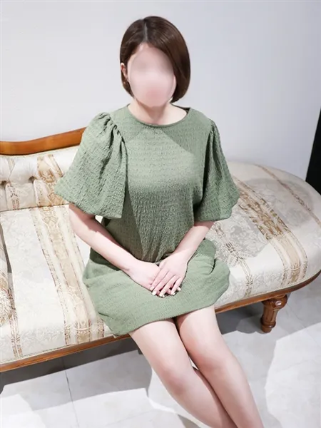 沖坂ひかるの写真1枚目