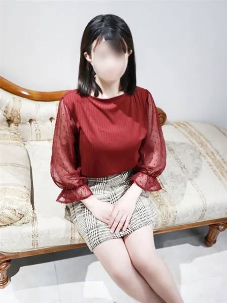 山手梓の写真1枚目