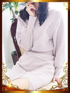 水川 奈々/26歳 - (人妻セレブ宮殿)