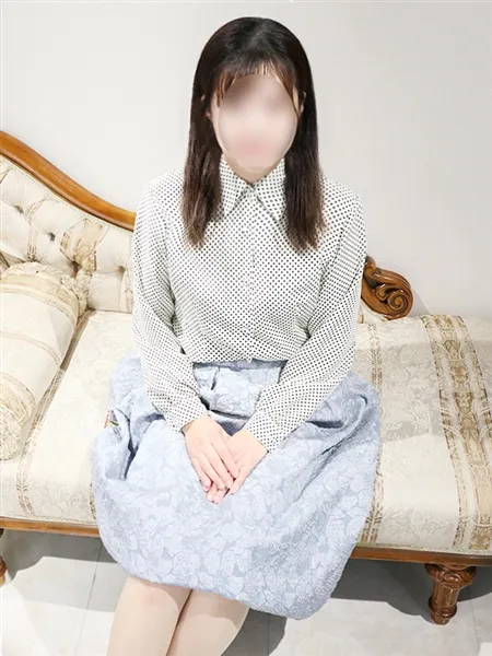 藍玉さくの写真1枚目