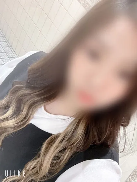 えなの写真1枚目